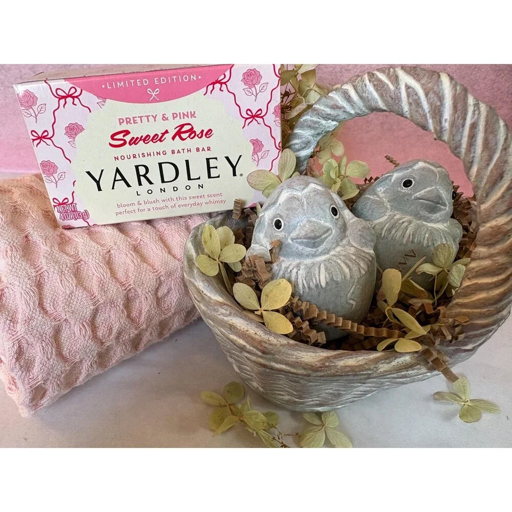 Isabel Bloom Gift Basket Set | Self Care Gift for Her | Cottagecore Bath Gift